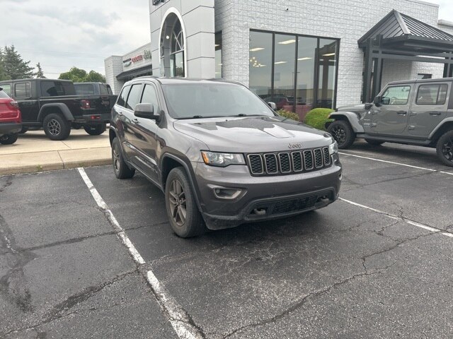 2017 Jeep Grand Cherokee Laredo