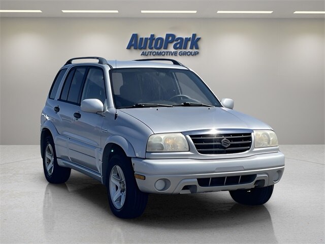 2003 Suzuki Grand Vitara Base