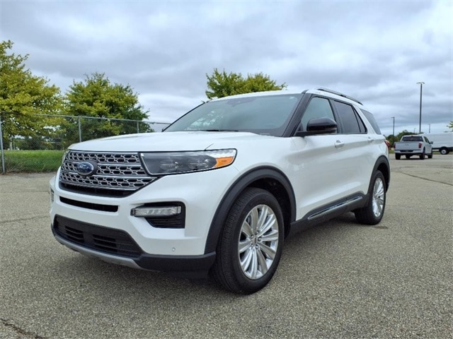 2022 Ford Explorer