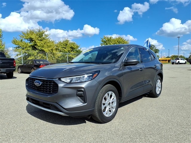 2023 Ford Escape