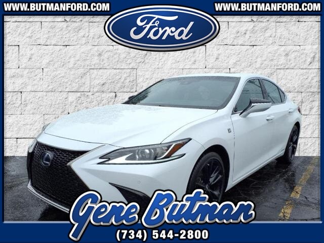 2022 Lexus ES 300h F SPORT
