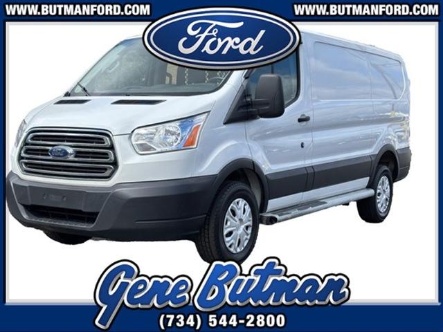 2019 Ford Transit-250 130 WB Low Roof Cargo
