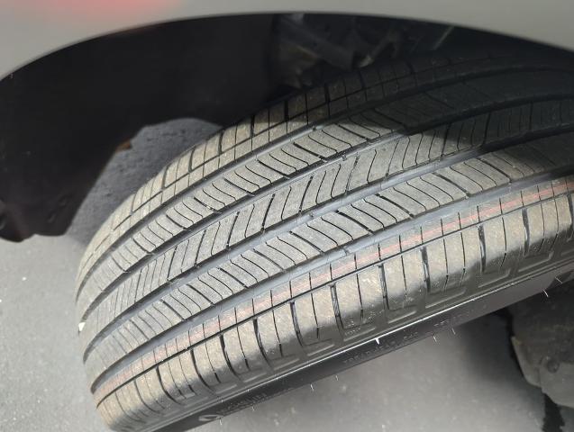Vehicle Image 23