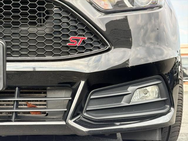 Certified Used 2018 Shadow Black Ford ST image 49