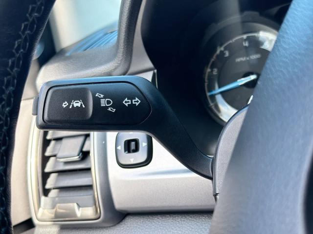 Certified Used 2020 Oxford White Ford XLT image 64