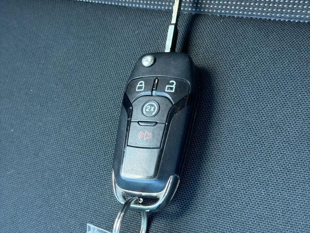Certified Used 2020 Oxford White Ford XLT image 73