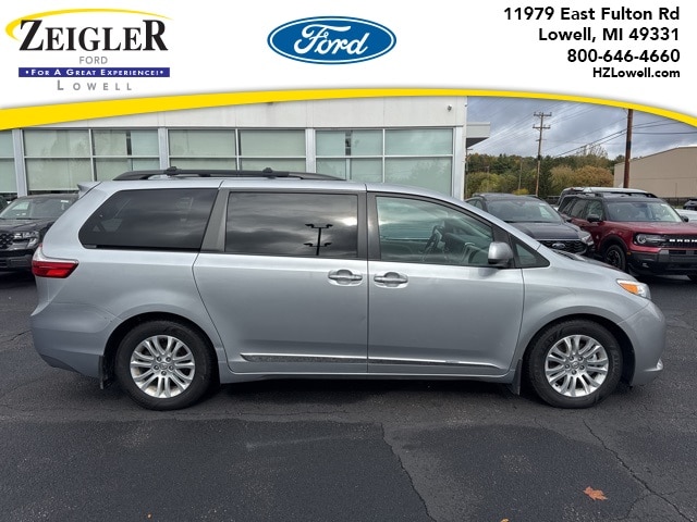 2016 Toyota Sienna