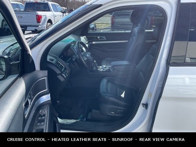 Used 2016 Ford Explorer XLT with VIN 1FM5K8D85GGB70544 for sale in Elkhart, IN