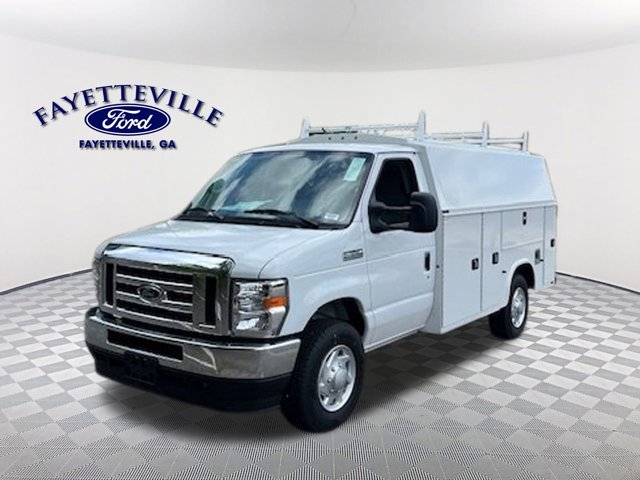 2025 Ford Econoline Cutaway