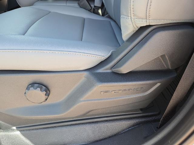New 2026 Oxford White Ford F-350® XL image 45
