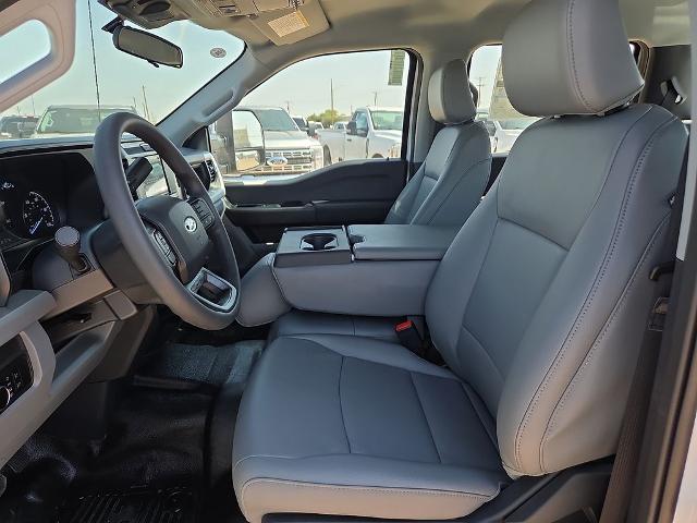 New 2026 White Ford F350 4X4 CREW/C image 44
