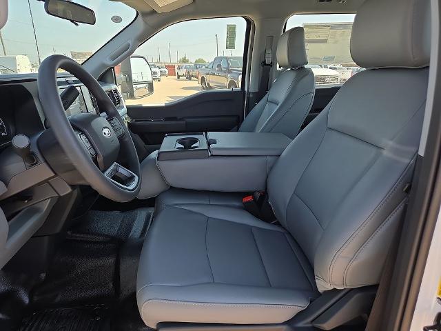 New 2026 Oxford White Ford F-350® XL image 44