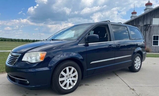 2013 Chrysler Town and Country Touring