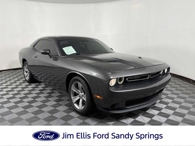 2015 Dodge Challenger SXT