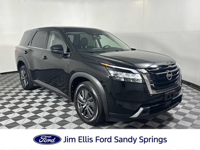 2022 Nissan Pathfinder S