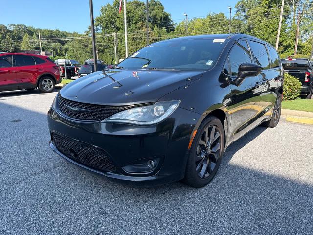 2020 Chrysler Pacifica Touring