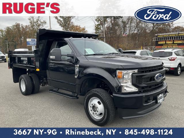 2022 Ford F-350 Chassis Cab XL