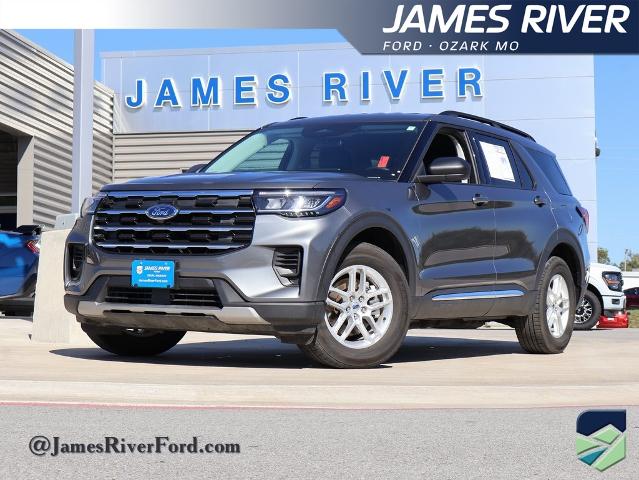 2025 Ford Explorer