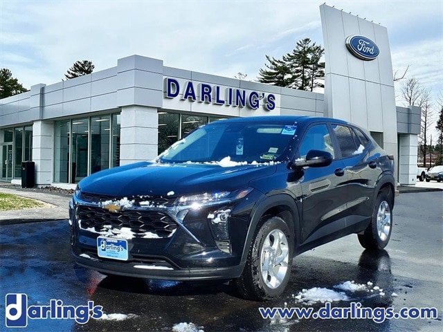 2025 Chevrolet Trax LS