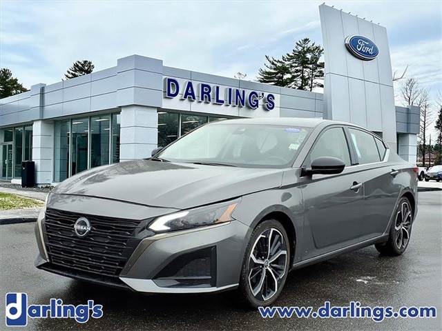 2023 Nissan Altima 2.5 SR