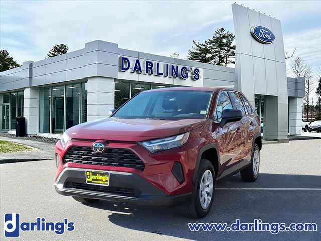 2024 Toyota RAV4 LE