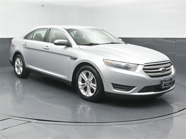 2014 Ford Taurus