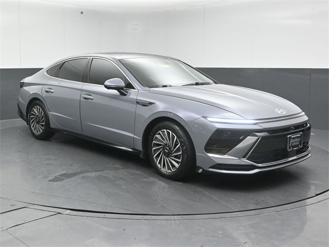 2024 Hyundai Sonata Hybrid