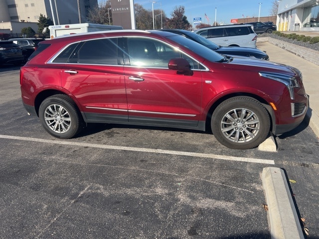 2017 Cadillac XT5