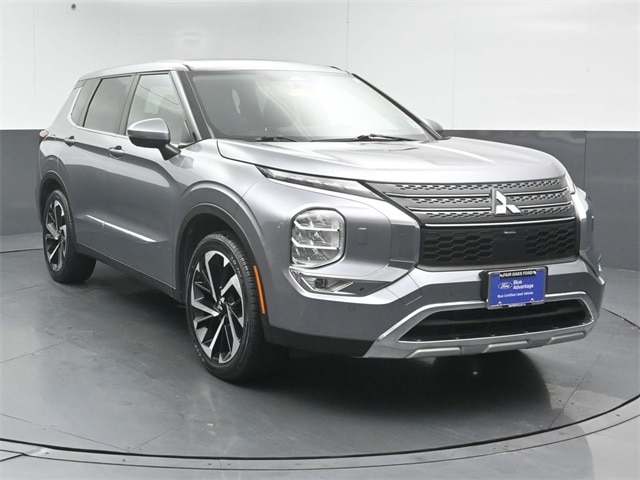 2022 Mitsubishi Outlander