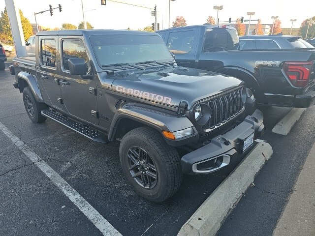 2024 Jeep Gladiator