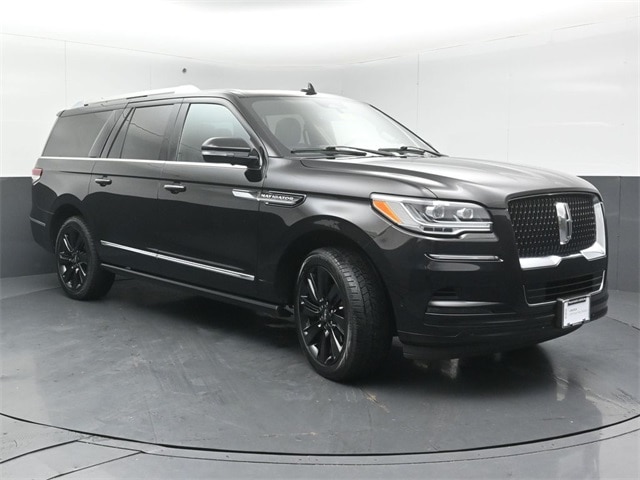2022 Lincoln Navigator L