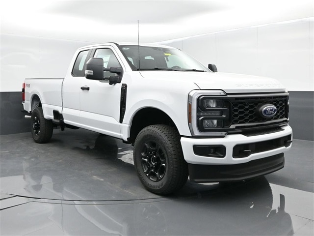 2025 Ford Super Duty F-350 SRW XL
