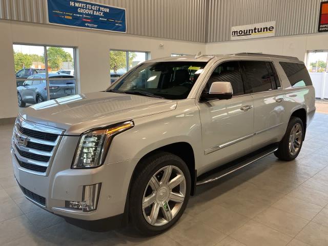 2020 Cadillac Escalade Esv