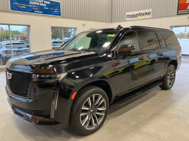 2023 Cadillac Escalade Esv