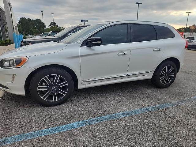 2017 Volvo XC60