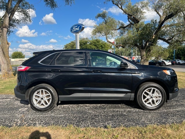2023 Ford Edge