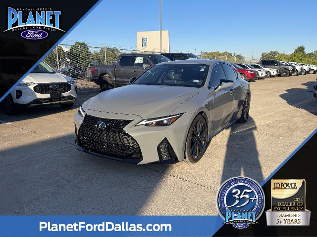 2025 Lexus IS