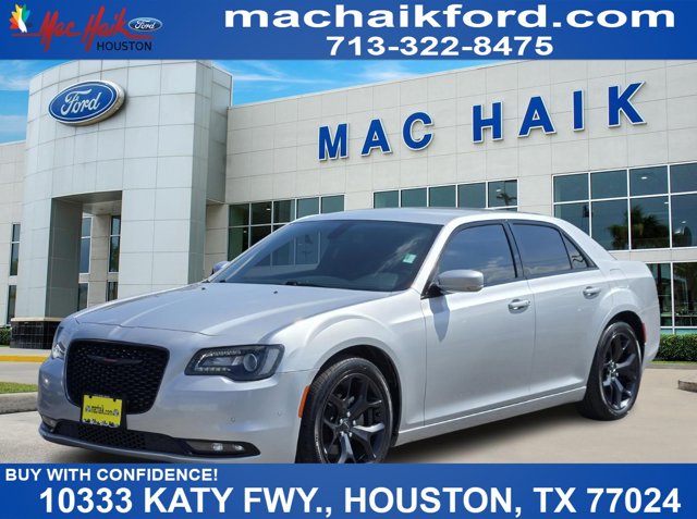 2021 Chrysler 300