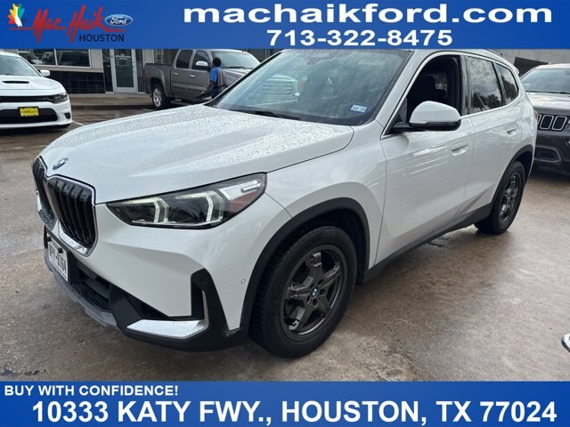 2023 BMW X1