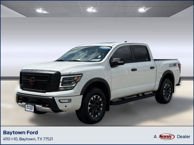 2024 Nissan Titan