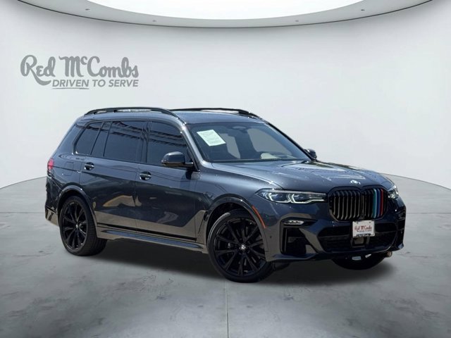 2022 BMW X7