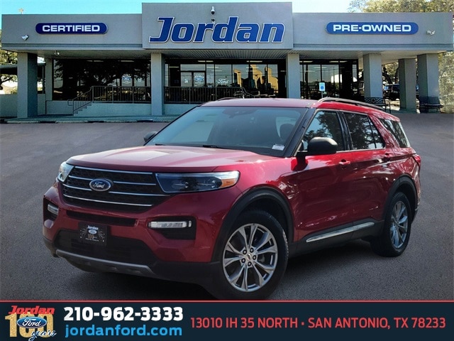2022 Ford Explorer