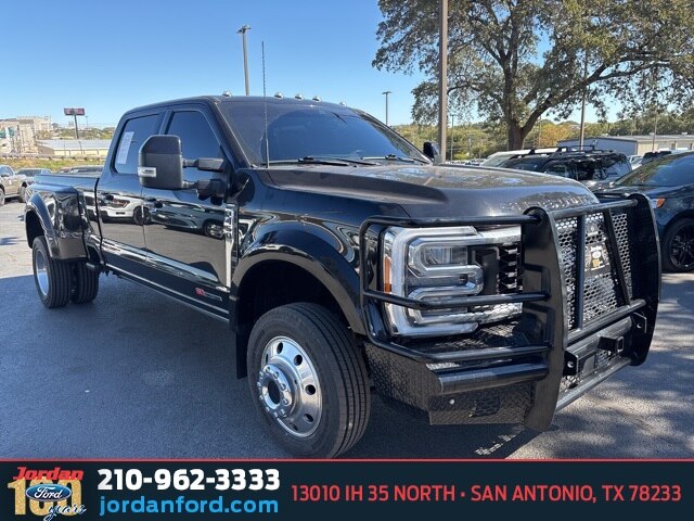 2023 Ford Super Duty F-450 Drw