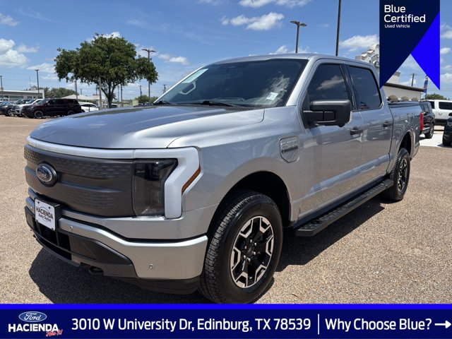 2023 Ford F-150 Lightning XLT