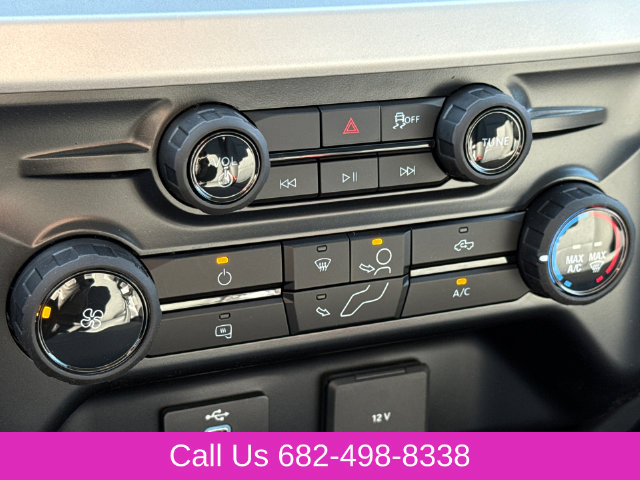 New 2026 Oxford White Ford F-250® XL image 24