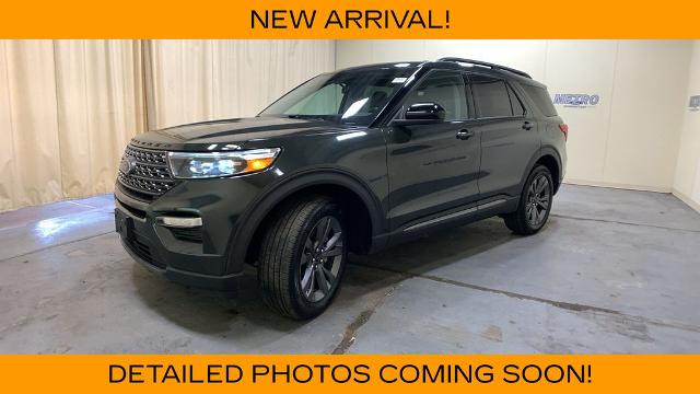 Certified Used 2023 Green Metallic Ford XLT image 59