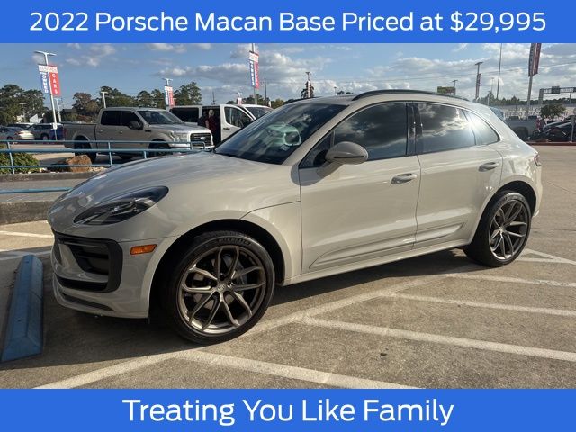 2022 Porsche Macan
