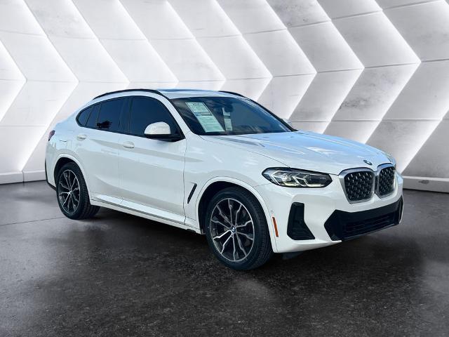 2022 BMW X4