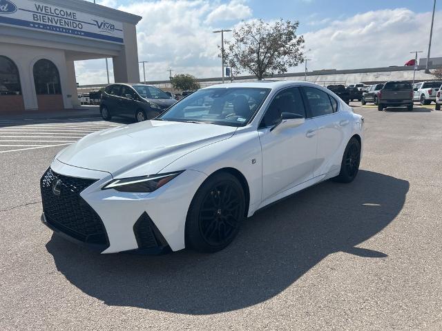 2023 Lexus IS