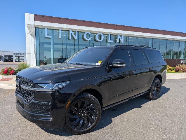 2025 Lincoln Navigator L